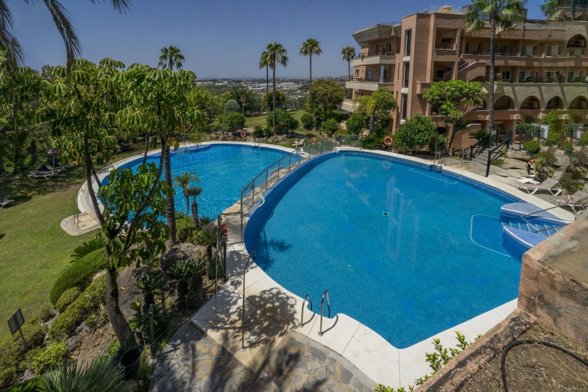 Wiederverkauf - apartment - Marbella - Nueva Andalucía