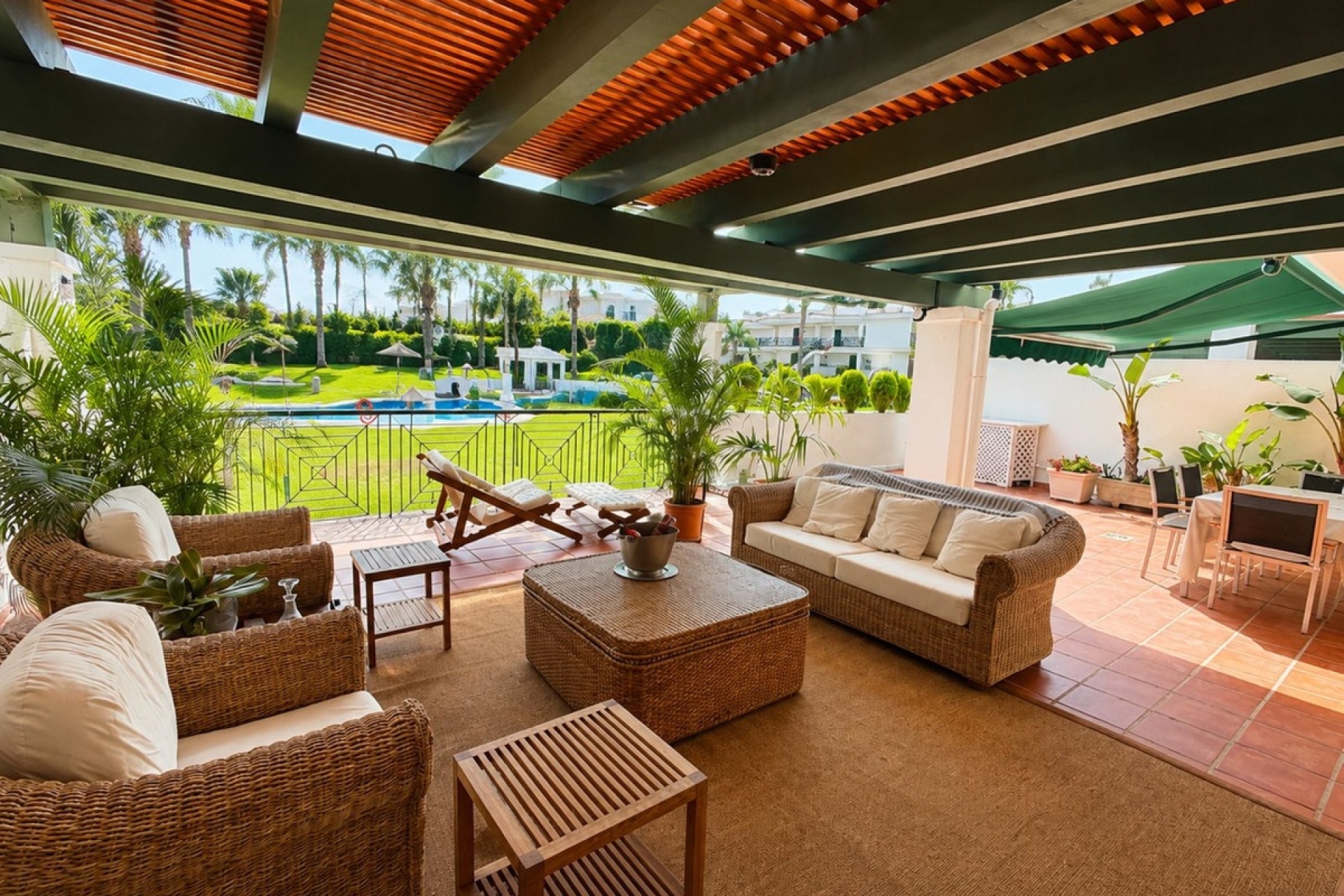 Wiederverkauf - apartment - Marbella - Nueva Andalucía