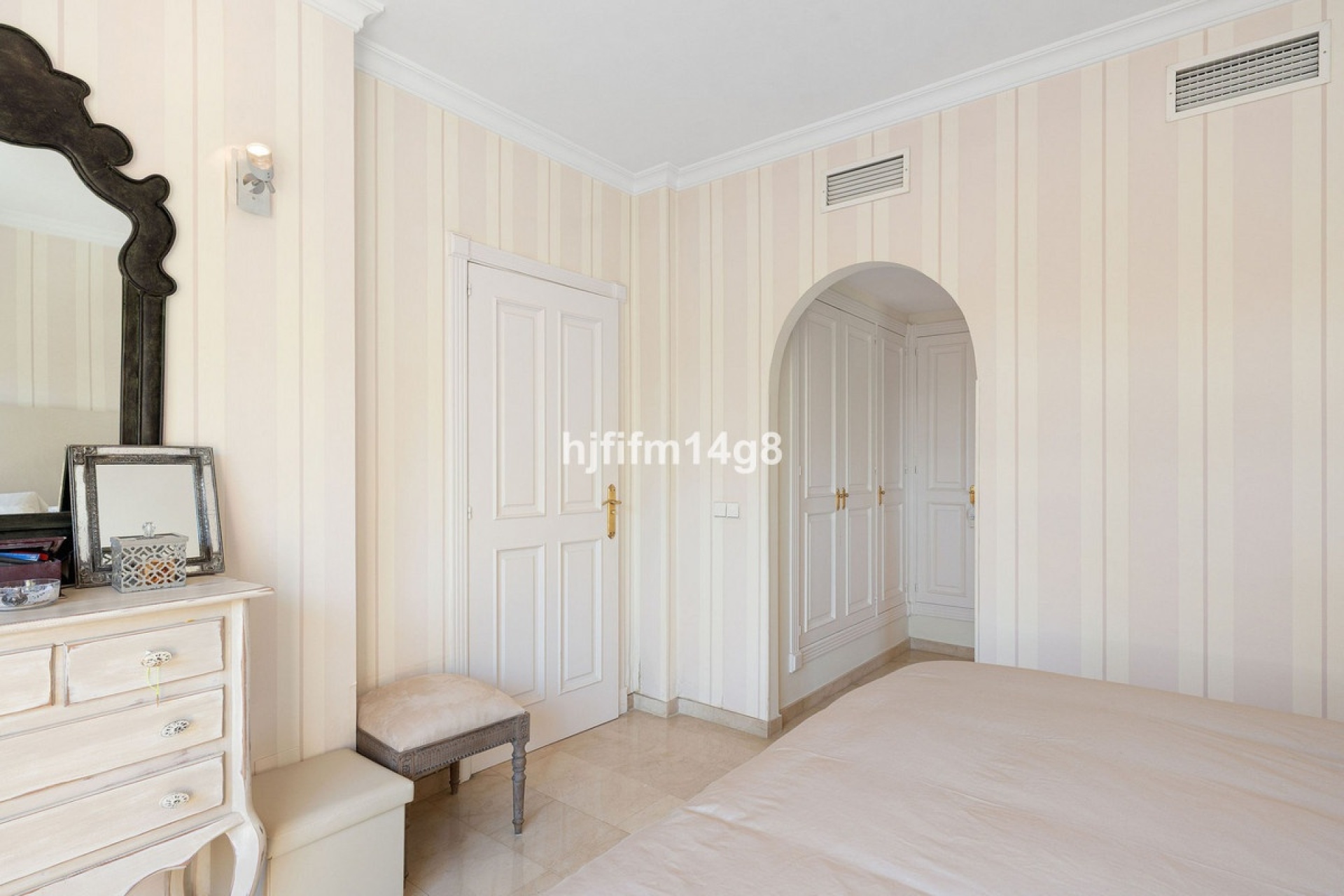 Wiederverkauf - apartment - Marbella - Nueva Andalucía
