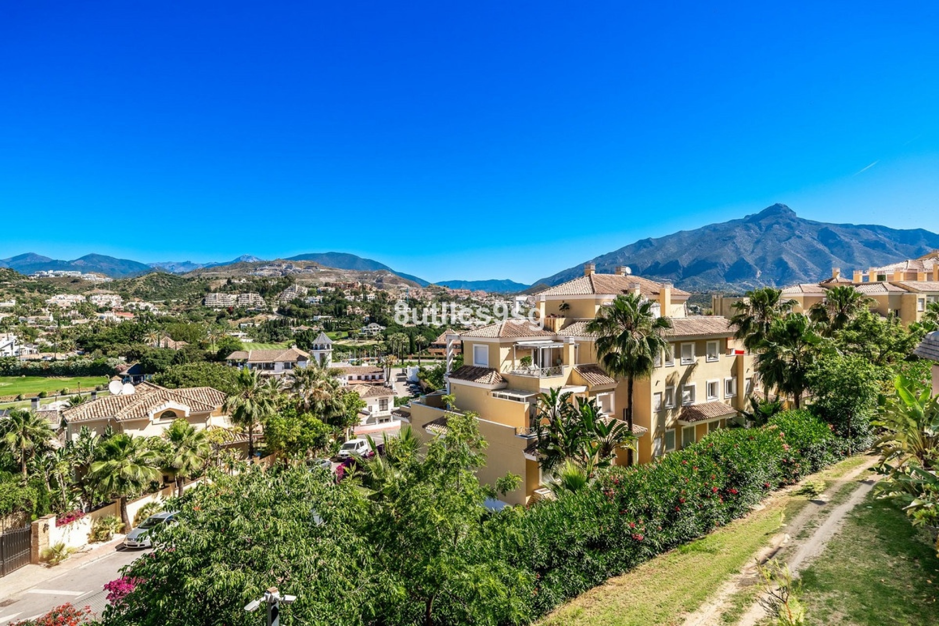 Wiederverkauf - apartment - Marbella - Nueva Andalucía