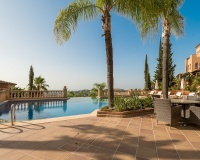 Wiederverkauf - apartment - Marbella - Nueva Andalucía
