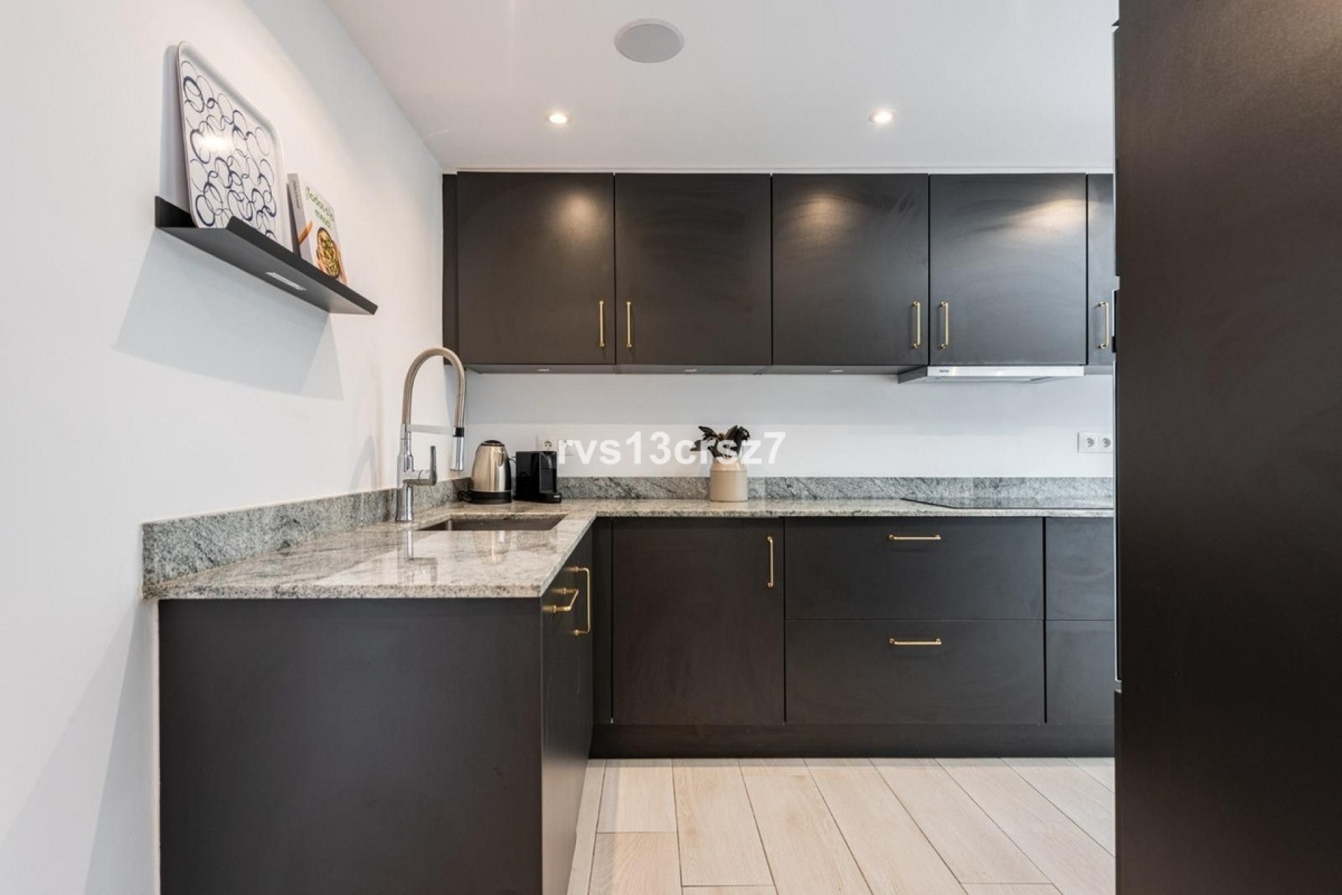 Wiederverkauf - apartment - Marbella - Nueva Andalucía