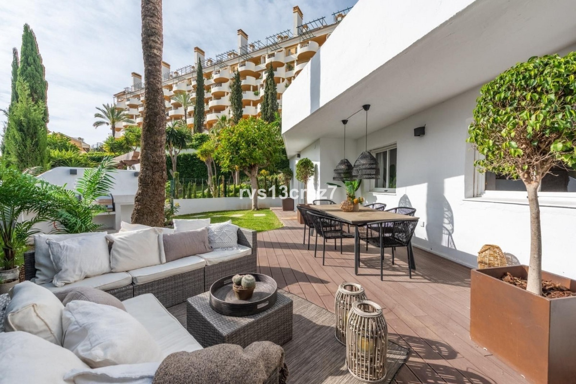 Wiederverkauf - apartment - Marbella - Nueva Andalucía