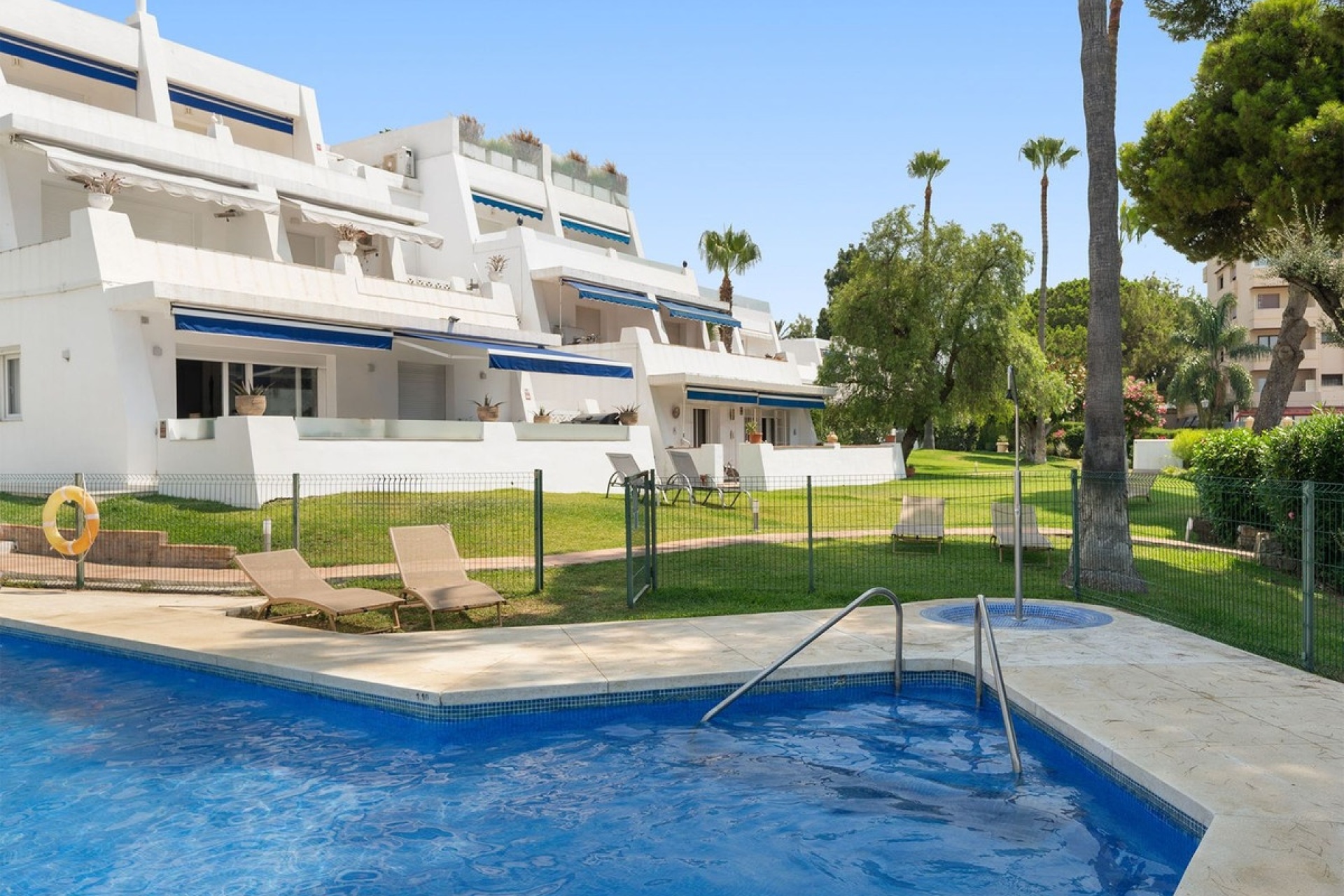 Wiederverkauf - apartment - Marbella - Nueva Andalucía