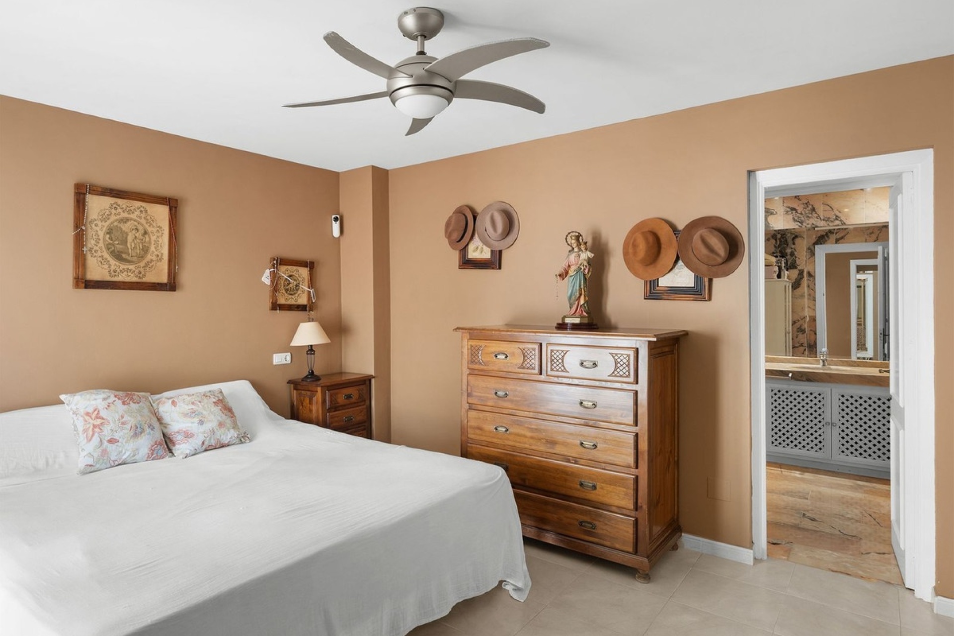Wiederverkauf - apartment - Marbella - Nueva Andalucía
