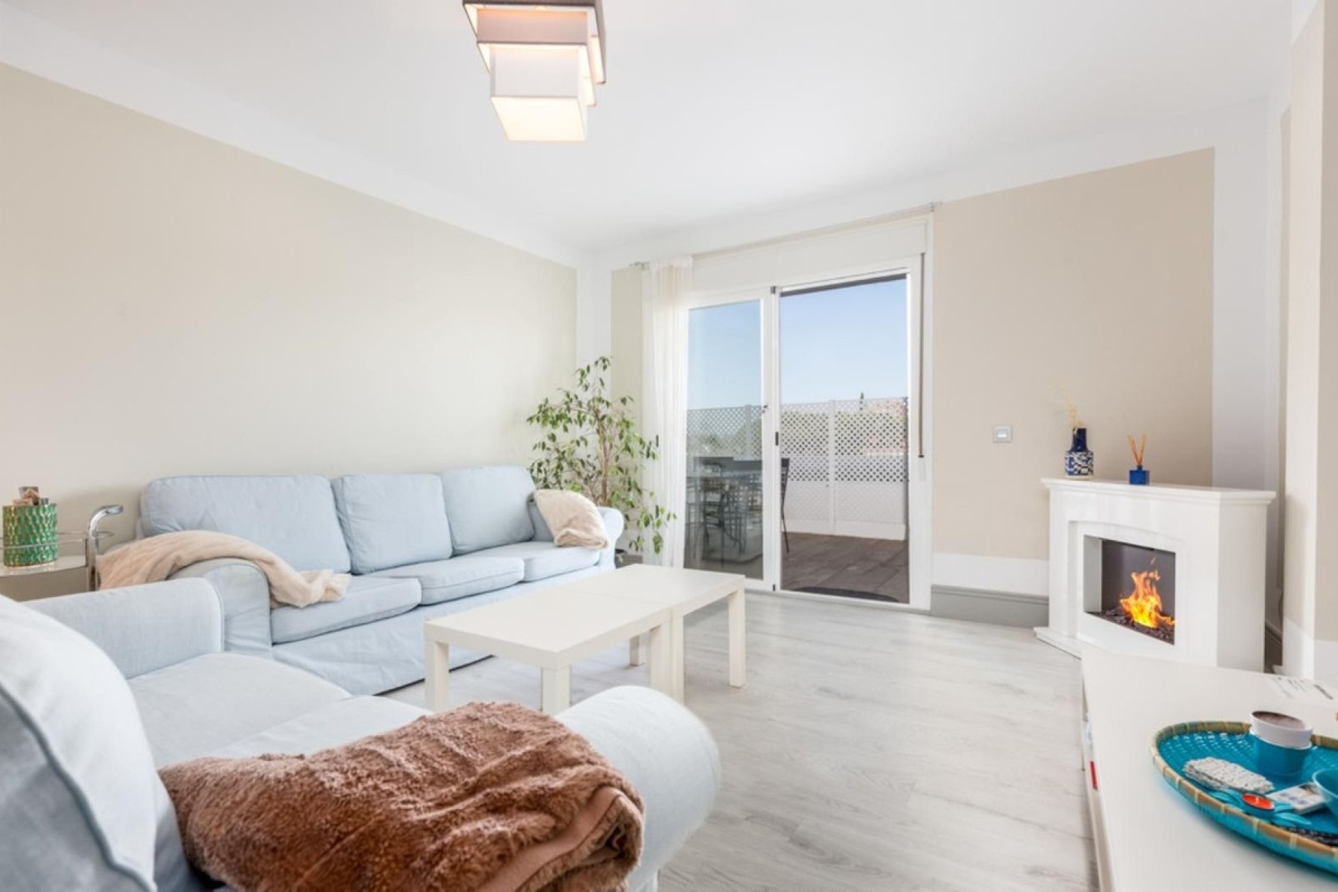 Wiederverkauf - apartment - Marbella - Nueva Andalucía