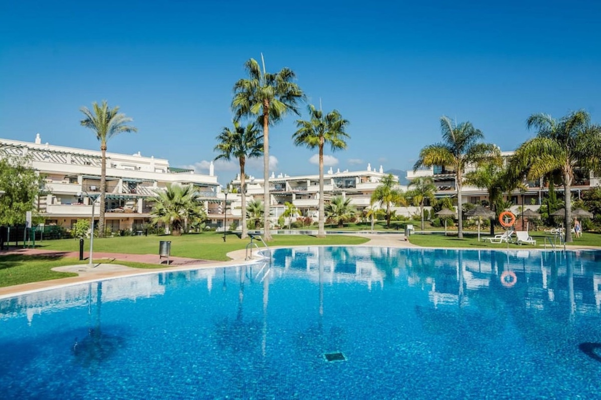 Wiederverkauf - apartment - Marbella - Nueva Andalucía