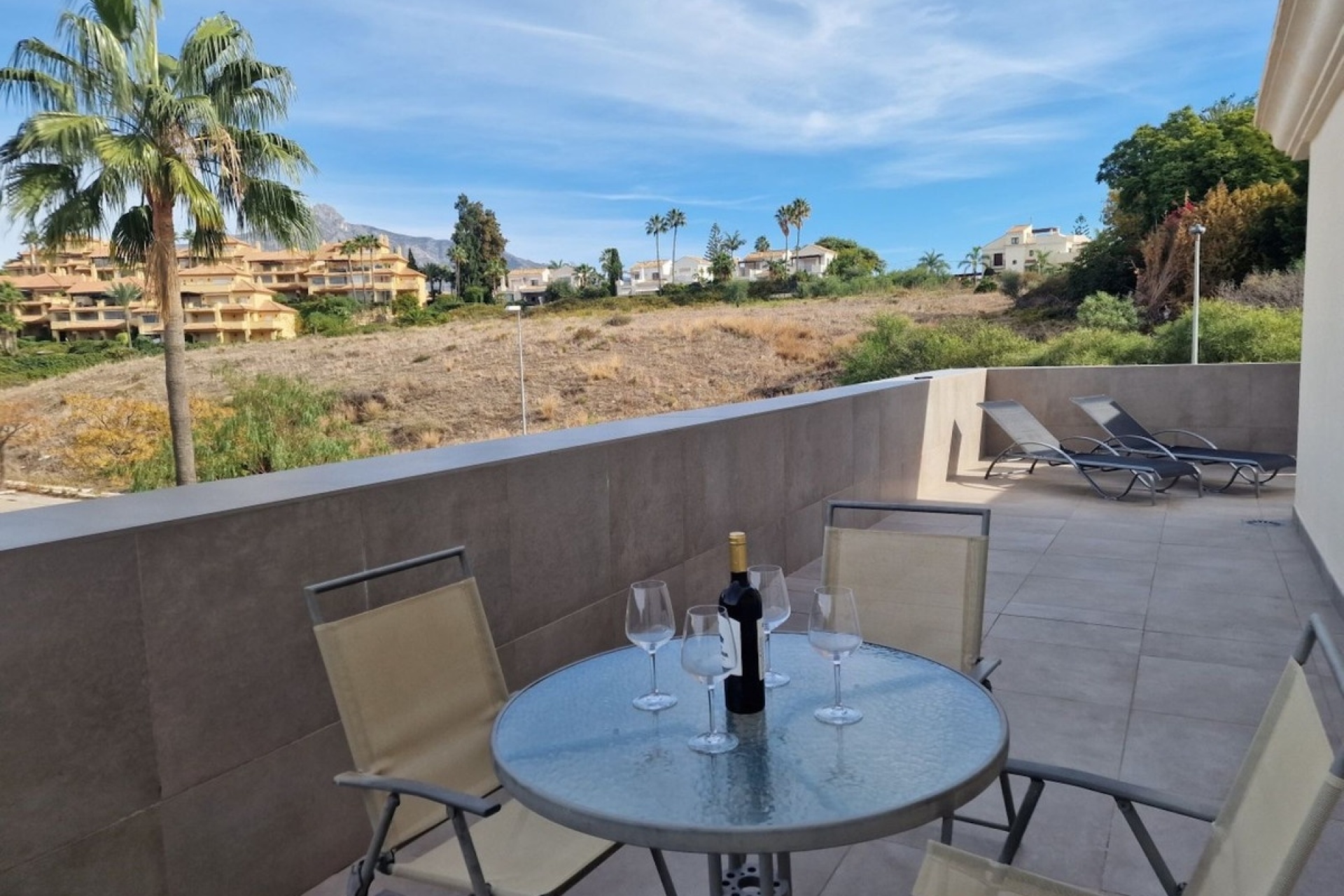 Wiederverkauf - apartment - Marbella - Nueva Andalucía