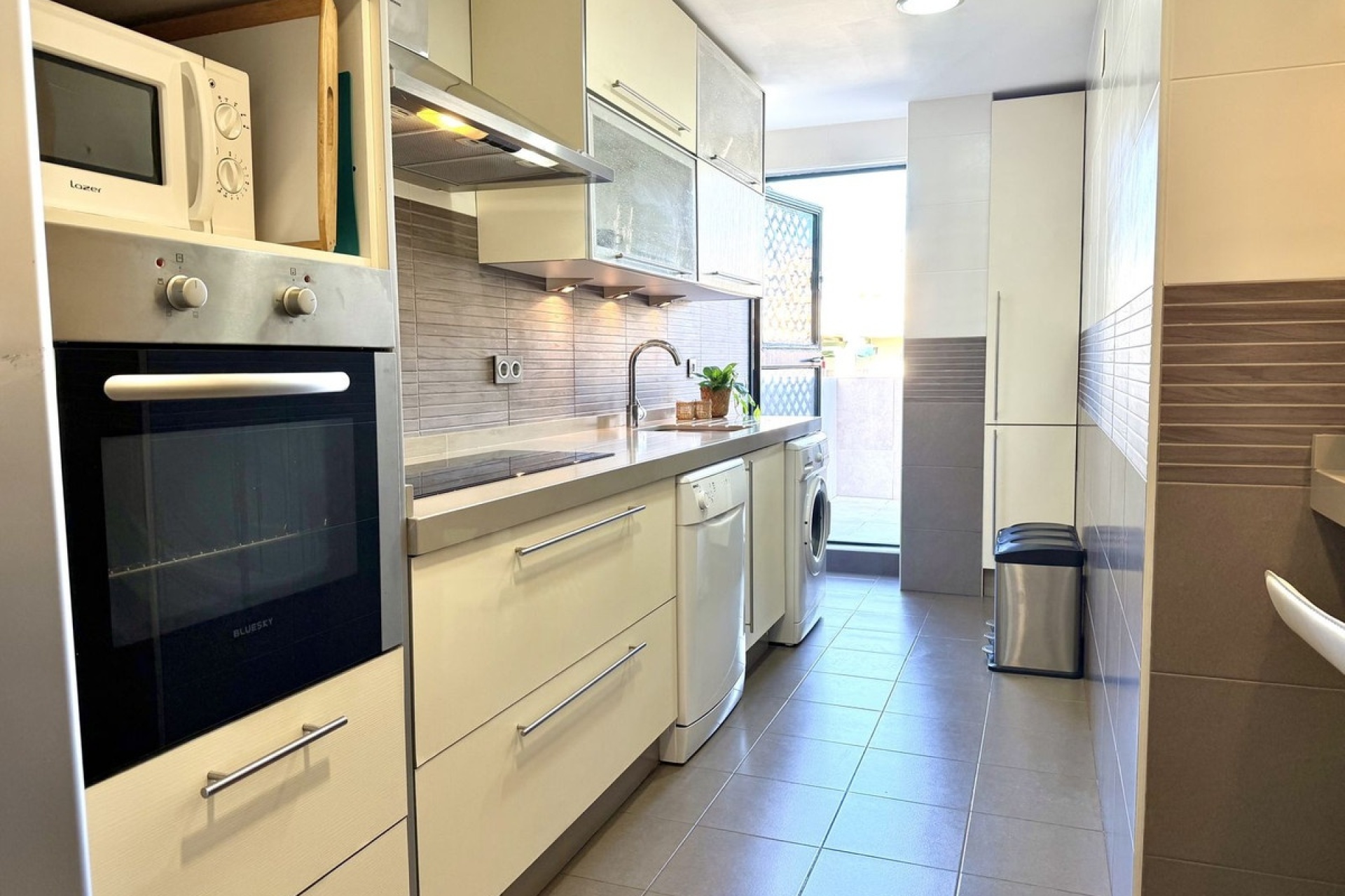 Wiederverkauf - apartment - Marbella - Nueva Andalucía