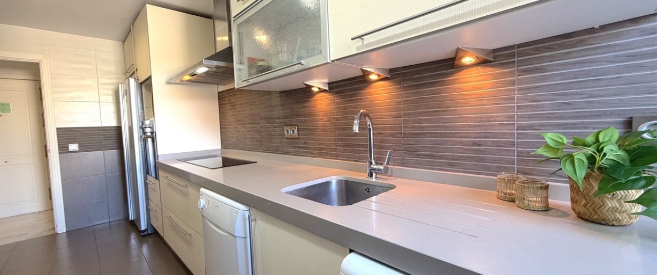Wiederverkauf - apartment - Marbella - Nueva Andalucía