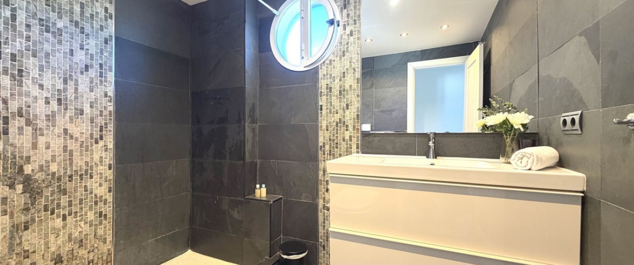 Wiederverkauf - apartment - Marbella - Nueva Andalucía