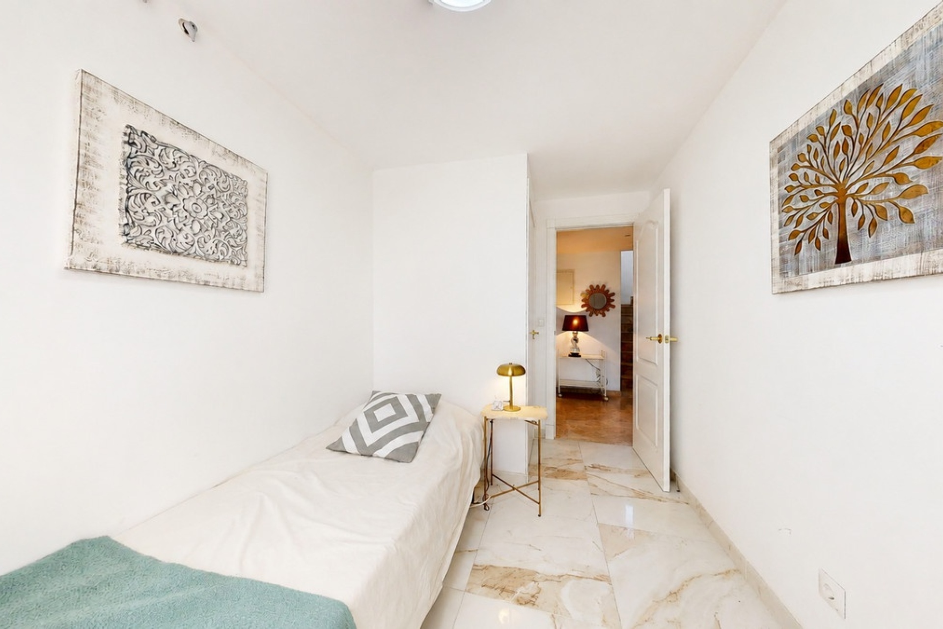 Wiederverkauf - apartment - Marbella - Nueva Andalucía