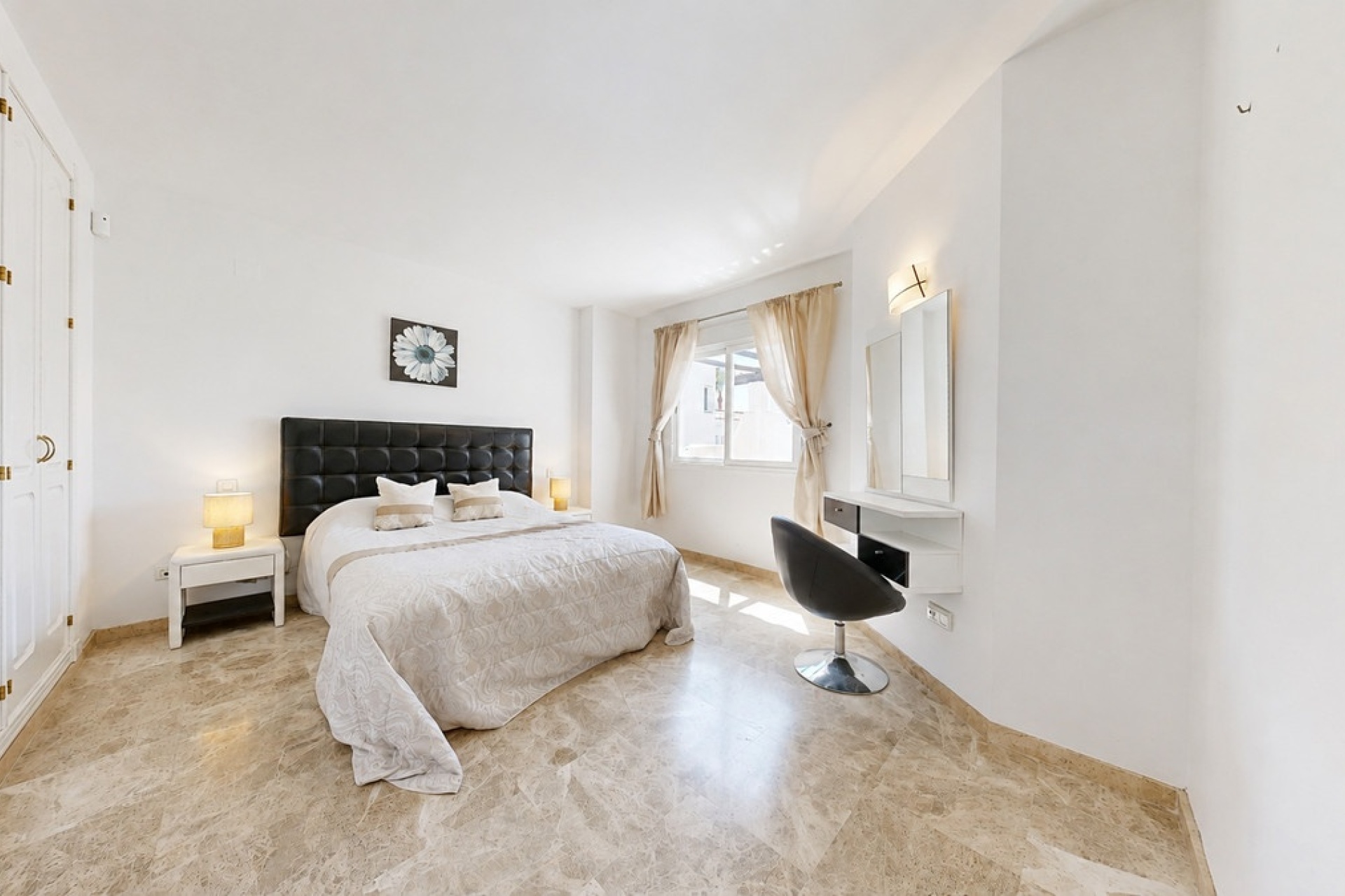 Wiederverkauf - apartment - Marbella - Nueva Andalucía