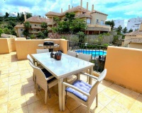 Wiederverkauf - apartment - Marbella - Nueva Andalucía