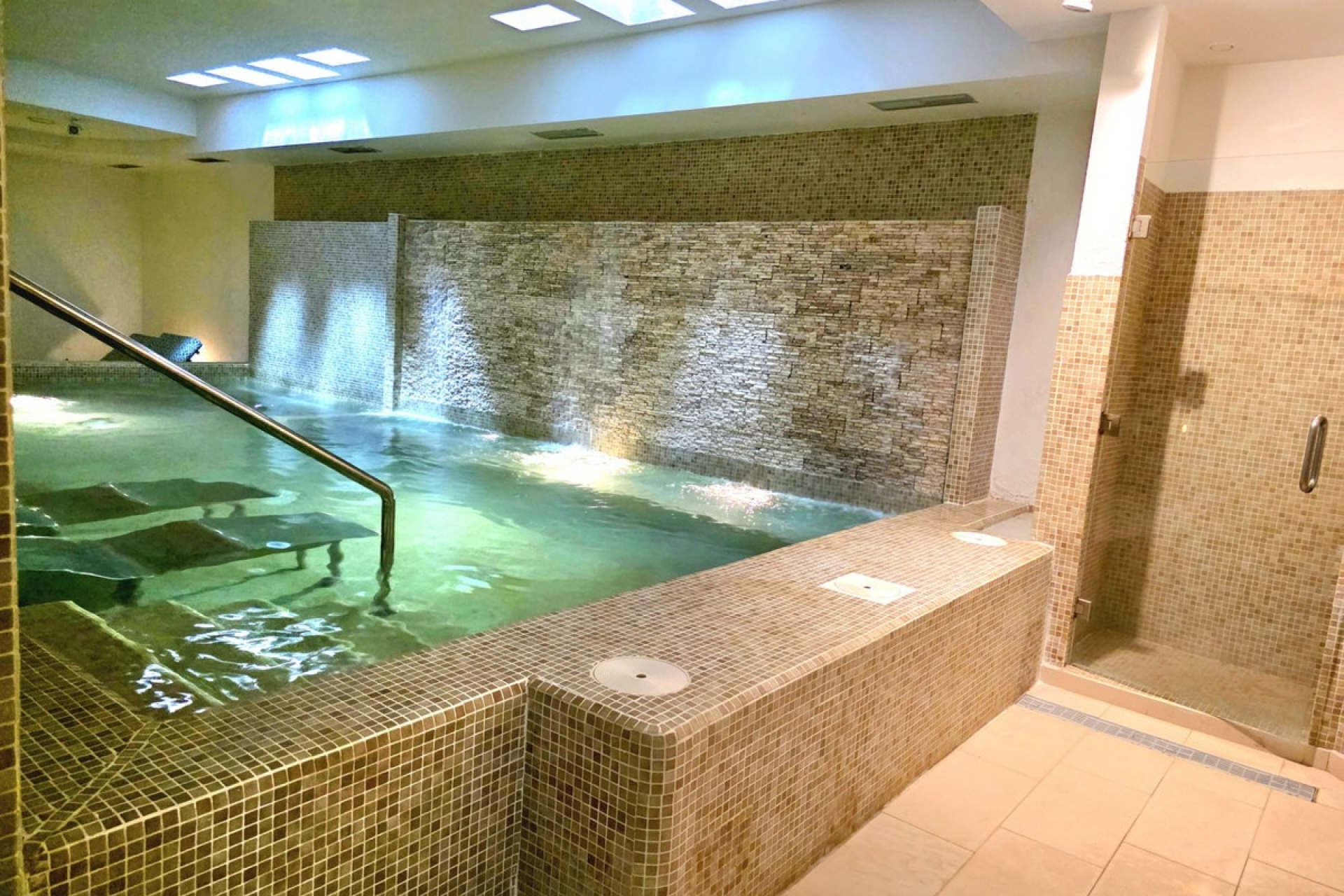 Wiederverkauf - apartment - Marbella - Nueva Andalucía