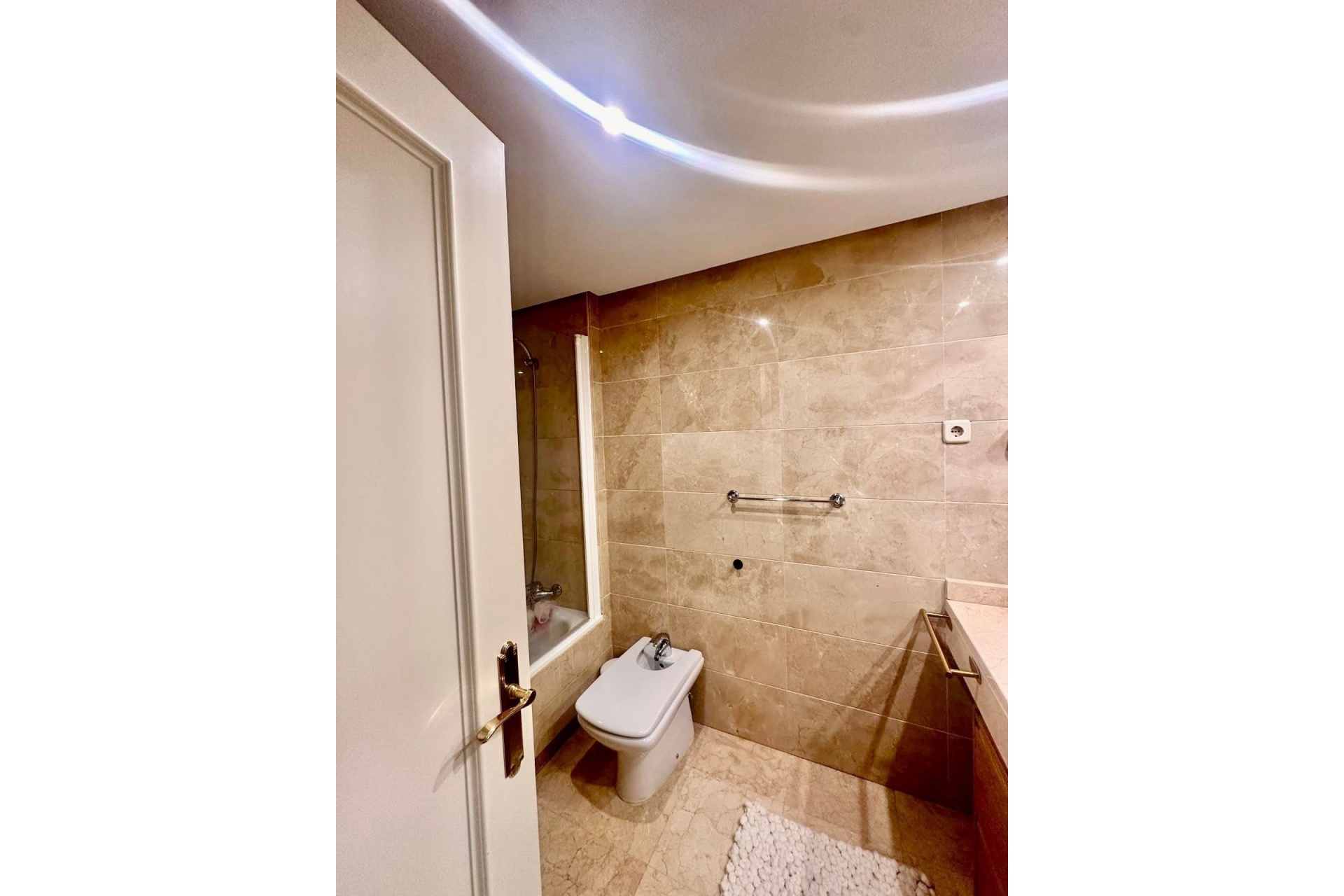 Wiederverkauf - apartment - Marbella - Nueva Andalucía