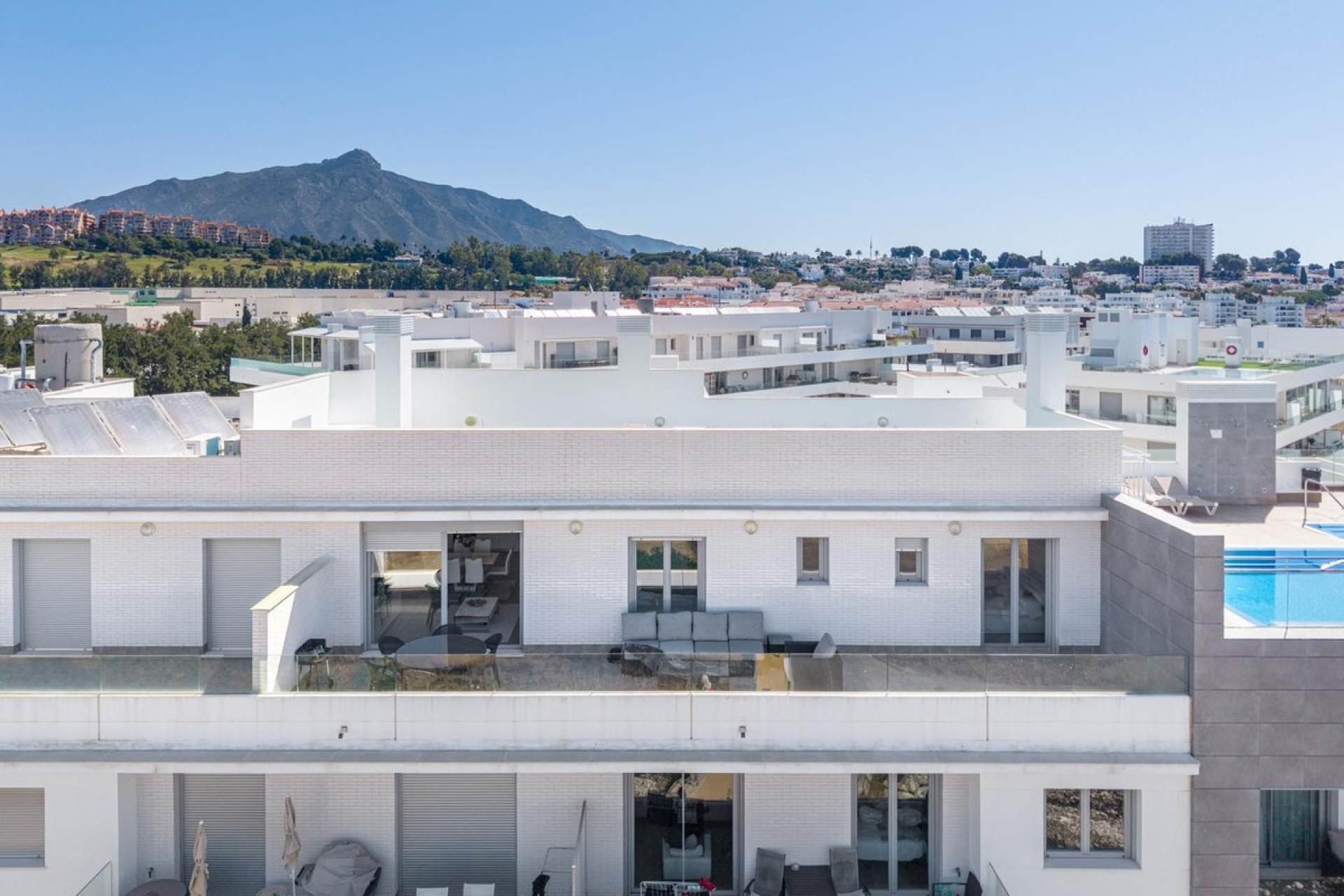 Wiederverkauf - apartment - Marbella - Nueva Andalucía