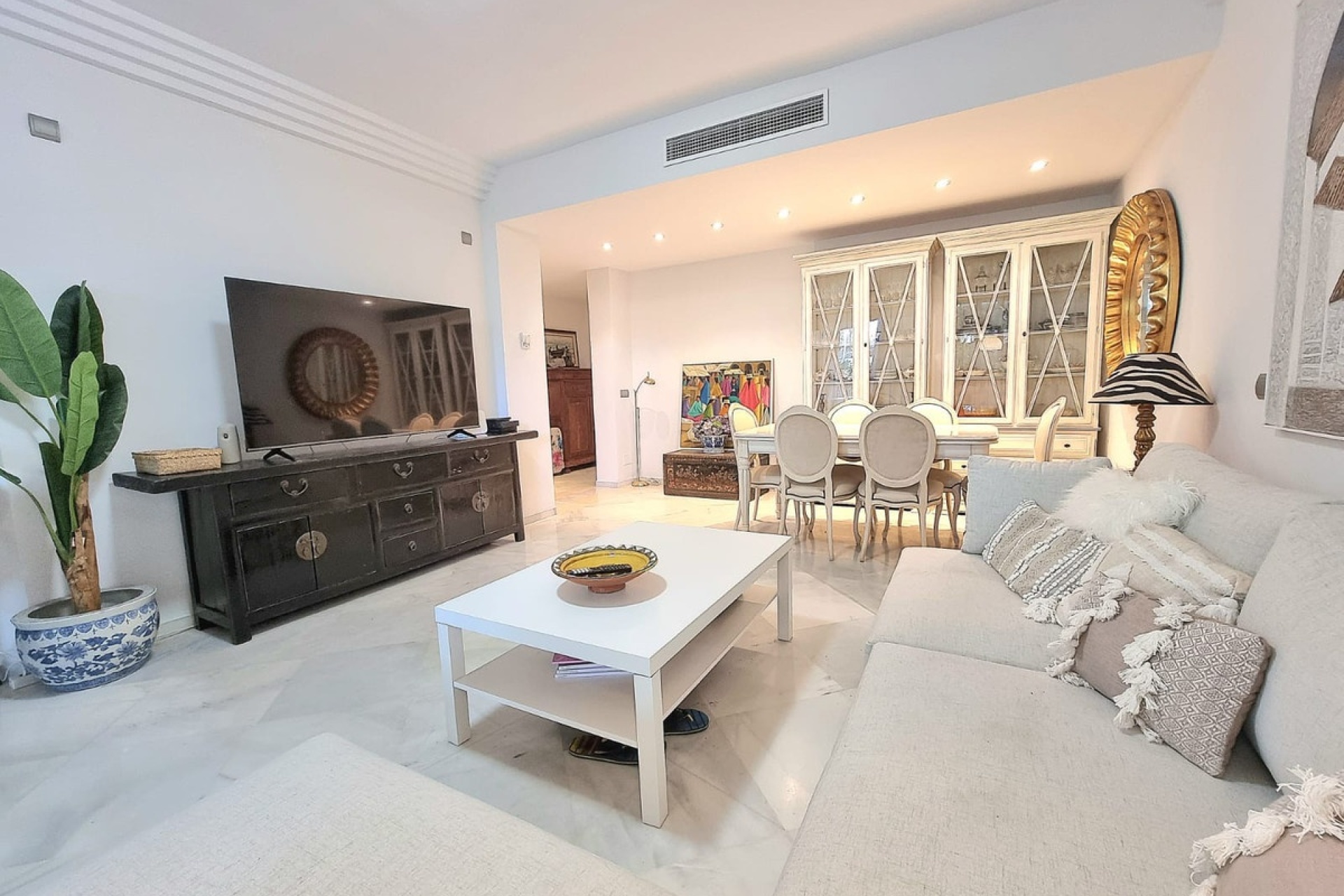 Wiederverkauf - apartment - Marbella - Nueva Andalucía