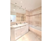 Wiederverkauf - apartment - Marbella - Nueva Andalucía