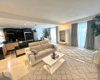 Wiederverkauf - apartment - Marbella - Nueva Andalucía