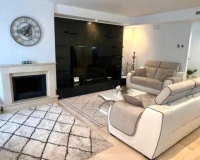 Wiederverkauf - apartment - Marbella - Nueva Andalucía