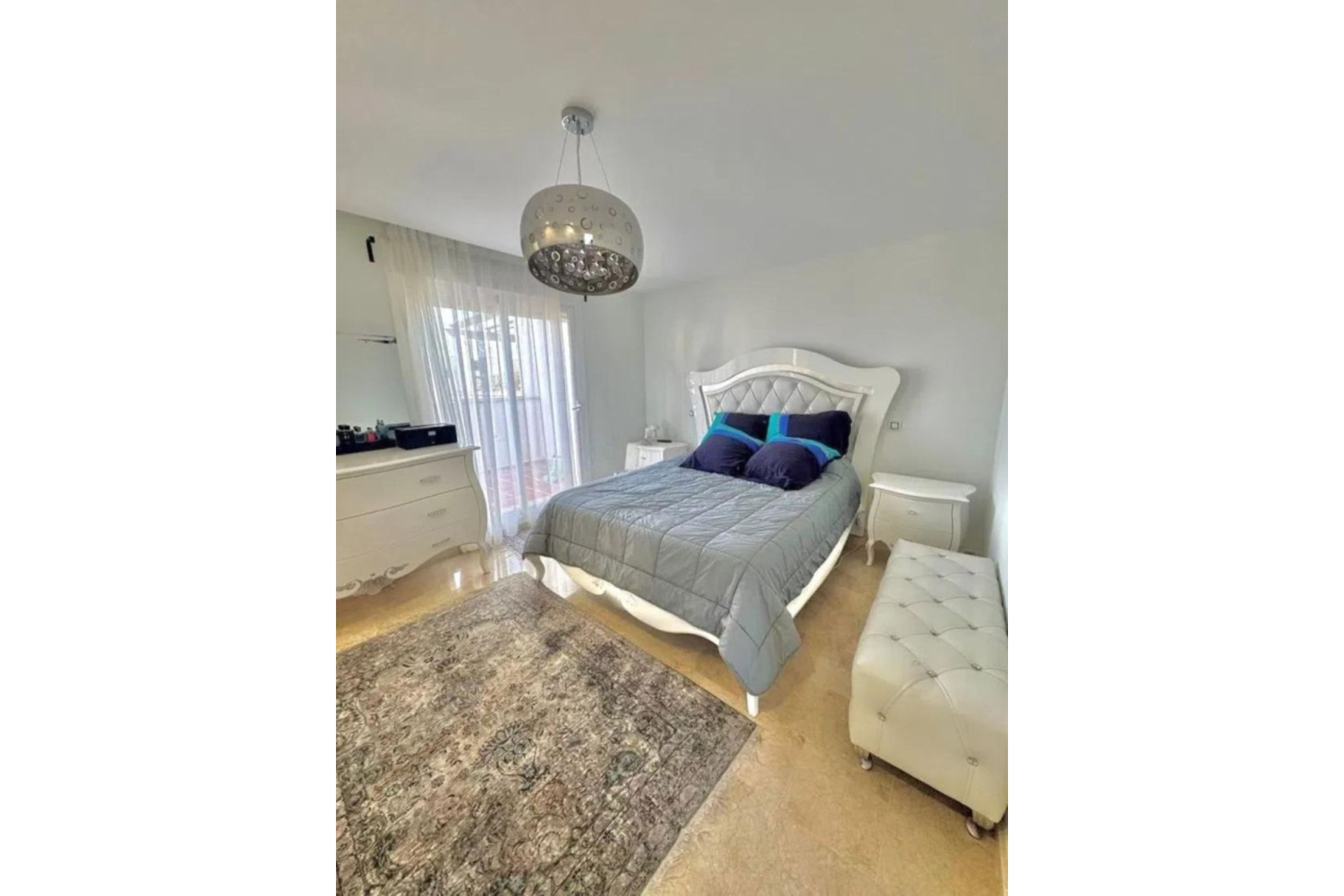 Wiederverkauf - apartment - Marbella - Nueva Andalucía