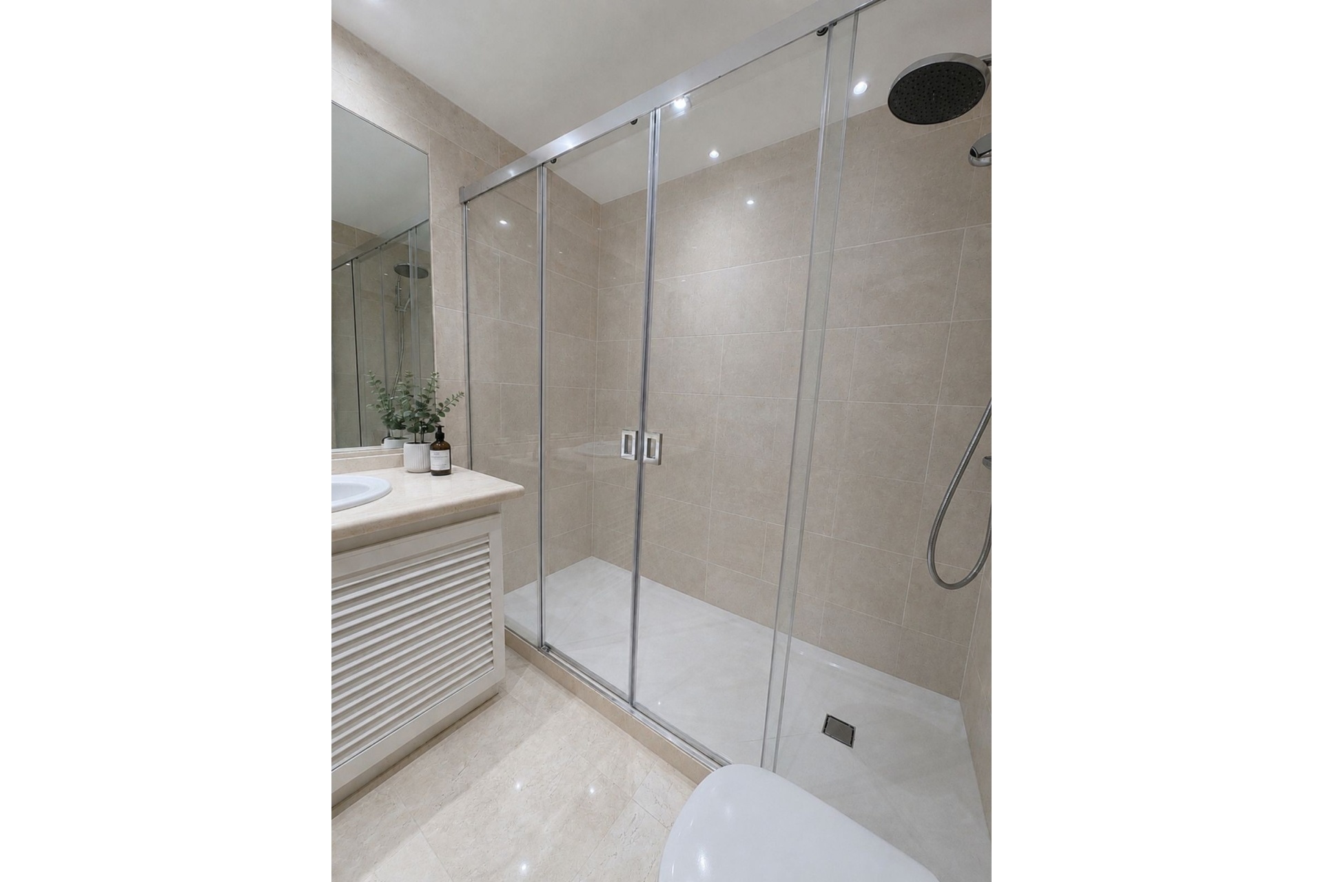 Wiederverkauf - apartment - Marbella - Nueva Andalucía