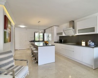 Wiederverkauf - apartment - Marbella - Nueva Andalucía