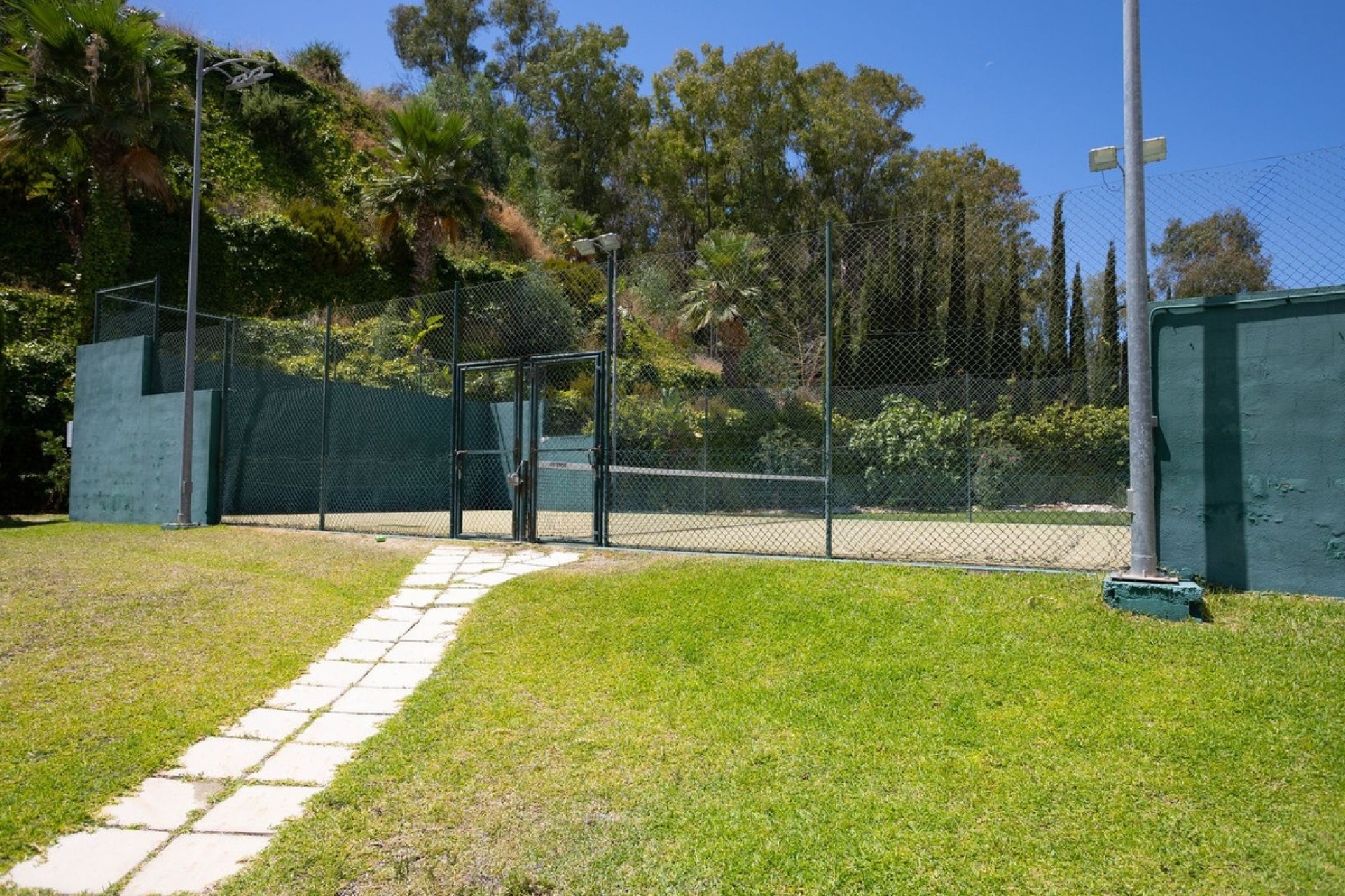 Wiederverkauf - apartment - Marbella - Nueva Andalucía