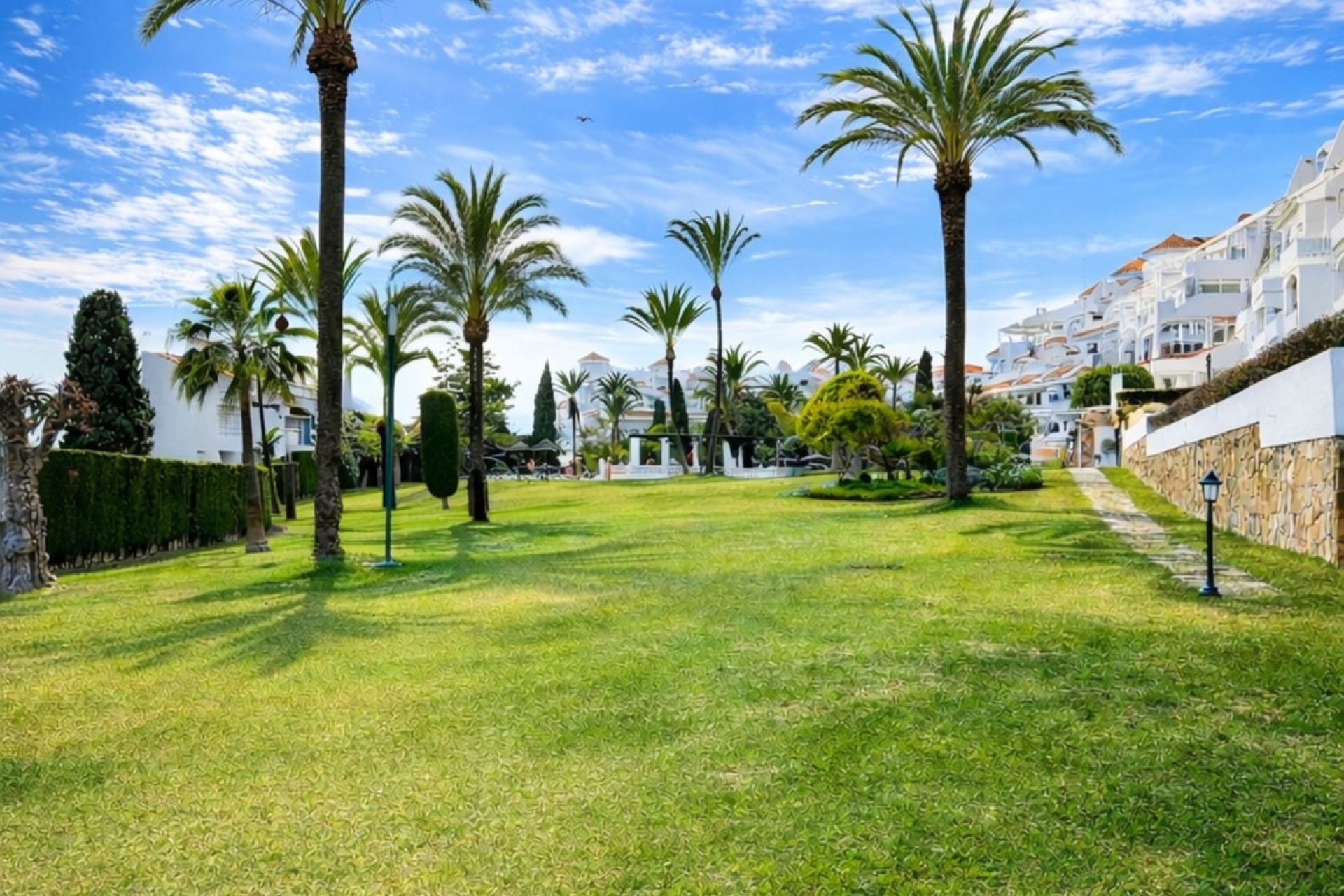 Wiederverkauf - apartment - Marbella - Nueva Andalucía