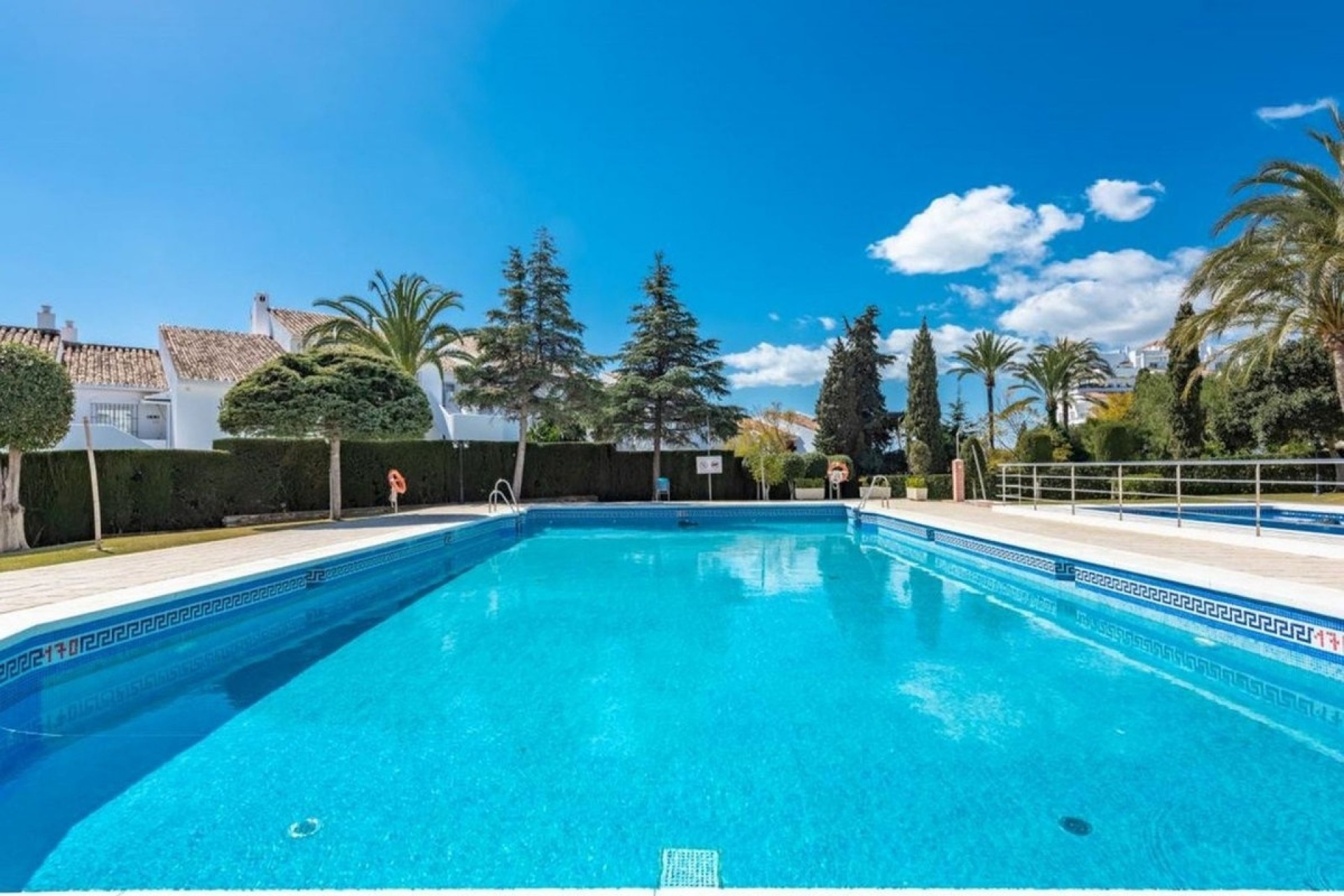 Wiederverkauf - apartment - Marbella - Nueva Andalucía