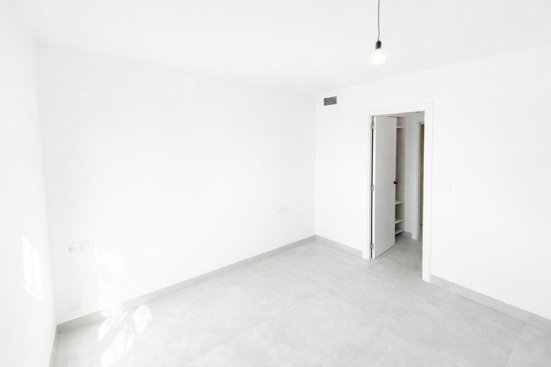 Wiederverkauf - apartment - Marbella - Nueva Andalucía