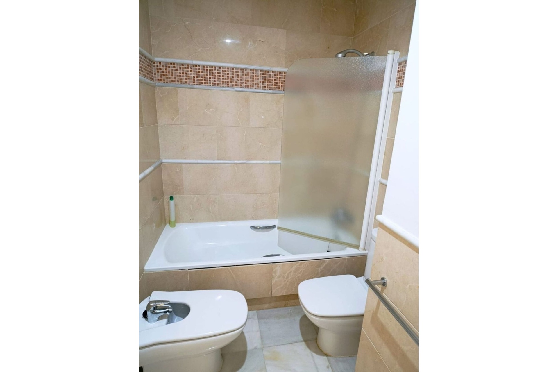 Wiederverkauf - apartment - Marbella - Nueva Andalucía