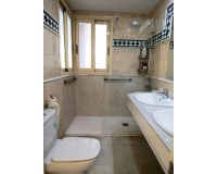 Wiederverkauf - apartment - Marbella - Nueva Andalucía