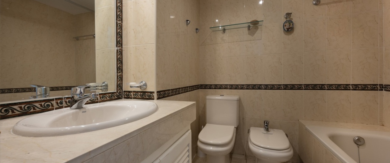 Wiederverkauf - apartment - Marbella - Nueva Andalucía