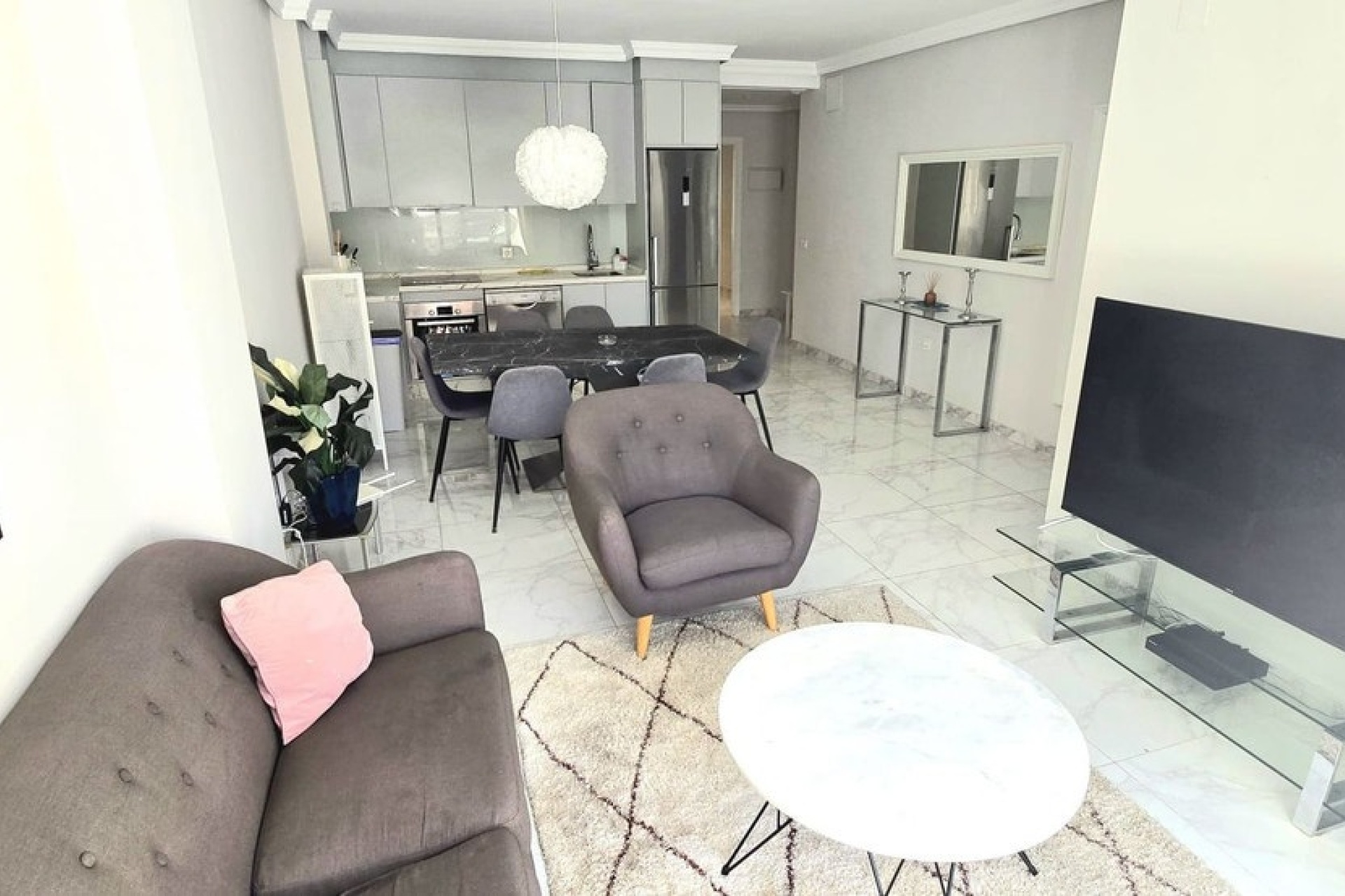 Wiederverkauf - apartment - Marbella - Nueva Andalucía