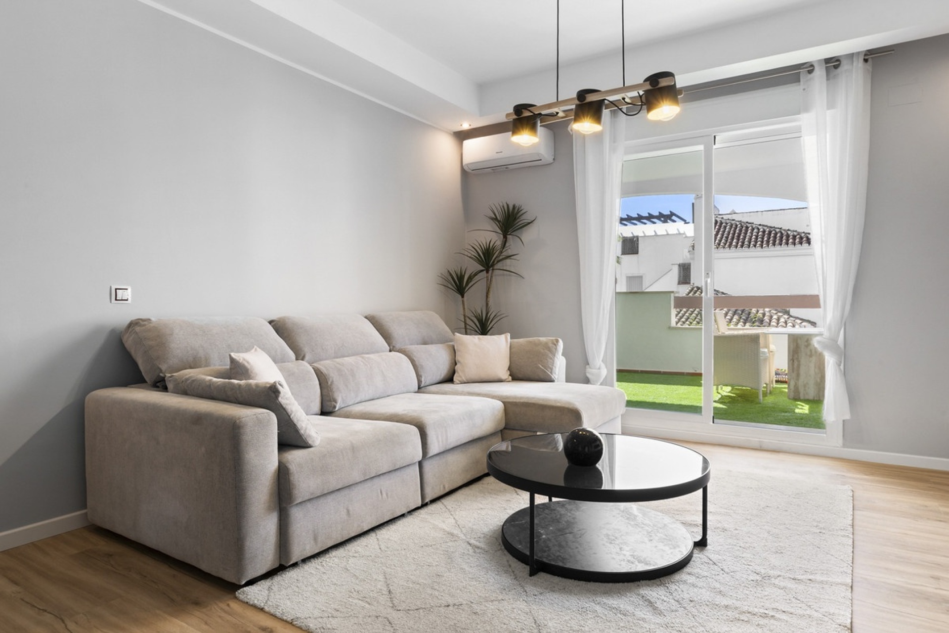 Wiederverkauf - apartment - Marbella - Nueva Andalucía