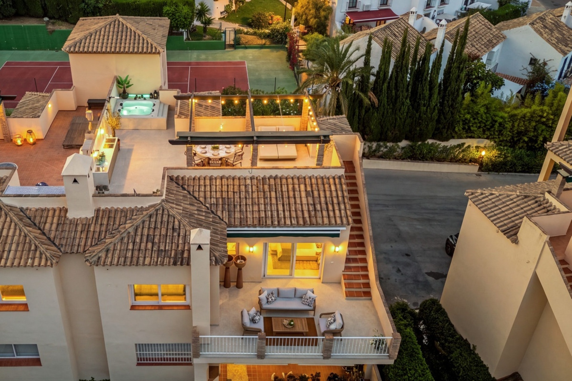 Wiederverkauf - apartment - Marbella - Nueva Andalucía