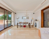 Wiederverkauf - apartment - Marbella - Nueva Andalucía
