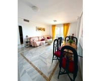 Wiederverkauf - apartment - Marbella - Nueva Andalucía
