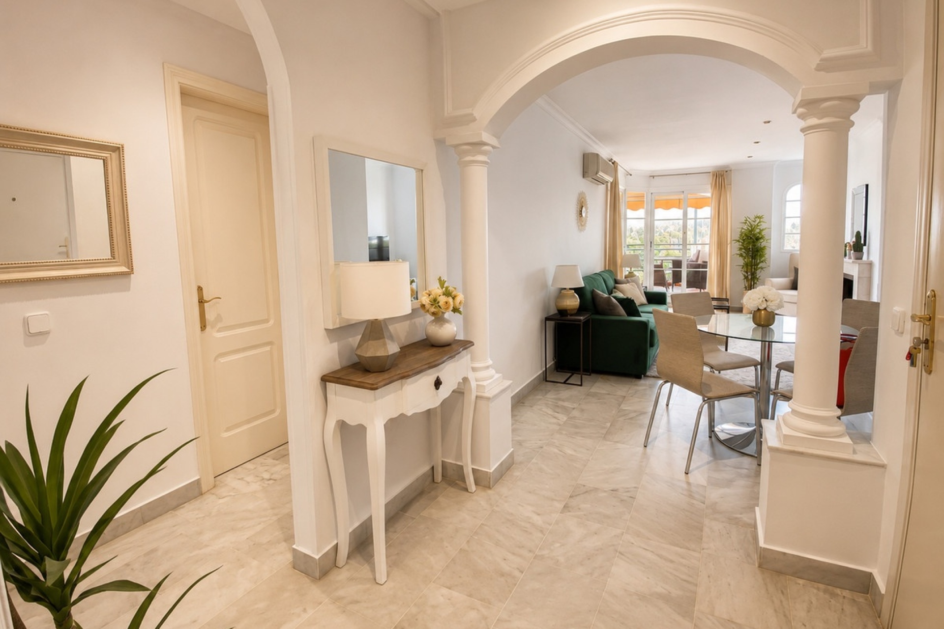 Wiederverkauf - apartment - Marbella - Nueva Andalucía