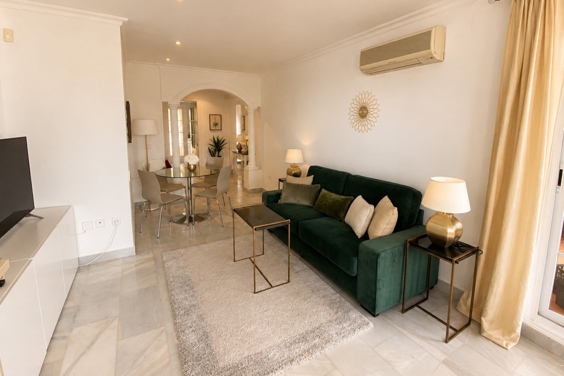 Wiederverkauf - apartment - Marbella - Nueva Andalucía