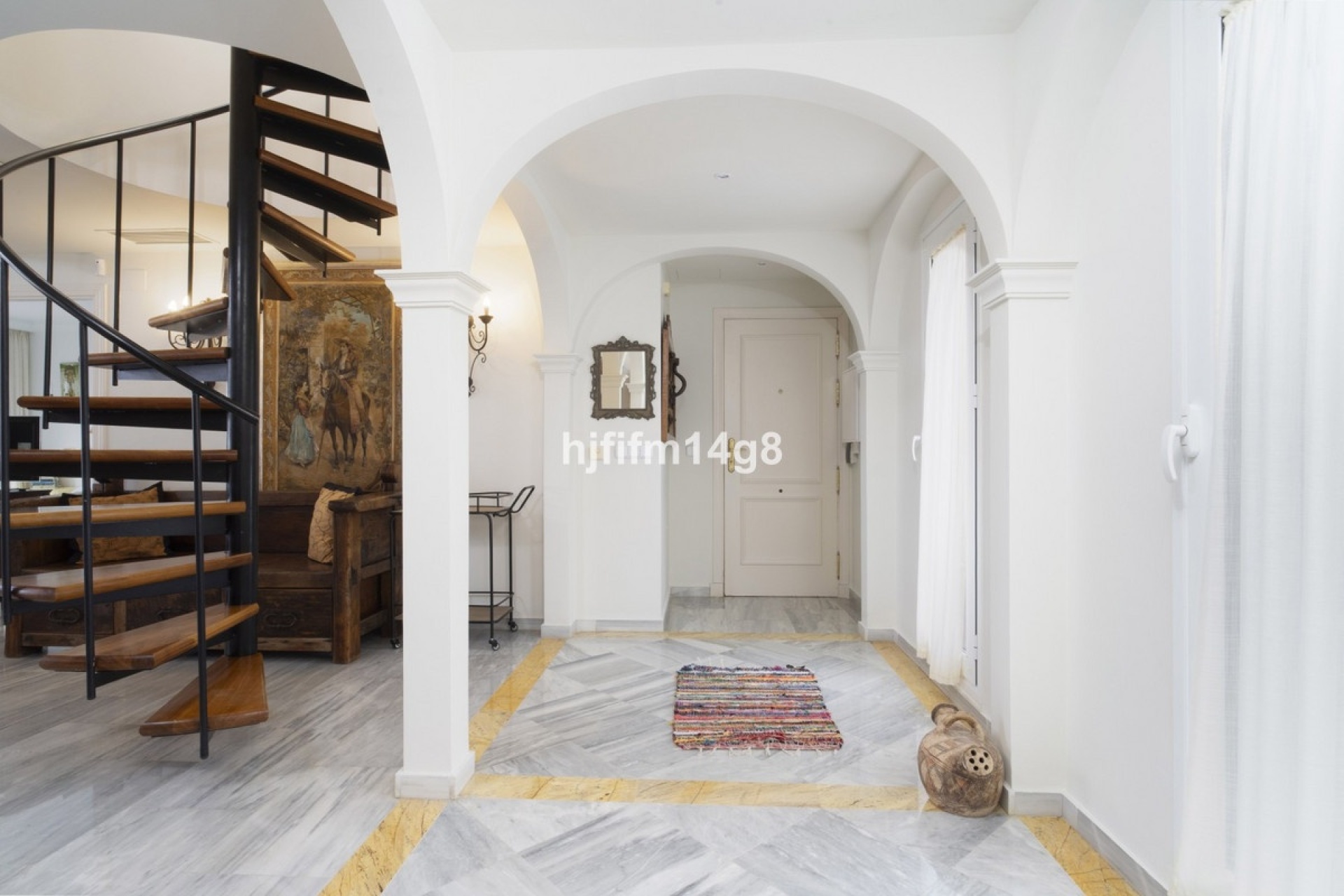 Wiederverkauf - apartment - Marbella - Nueva Andalucía