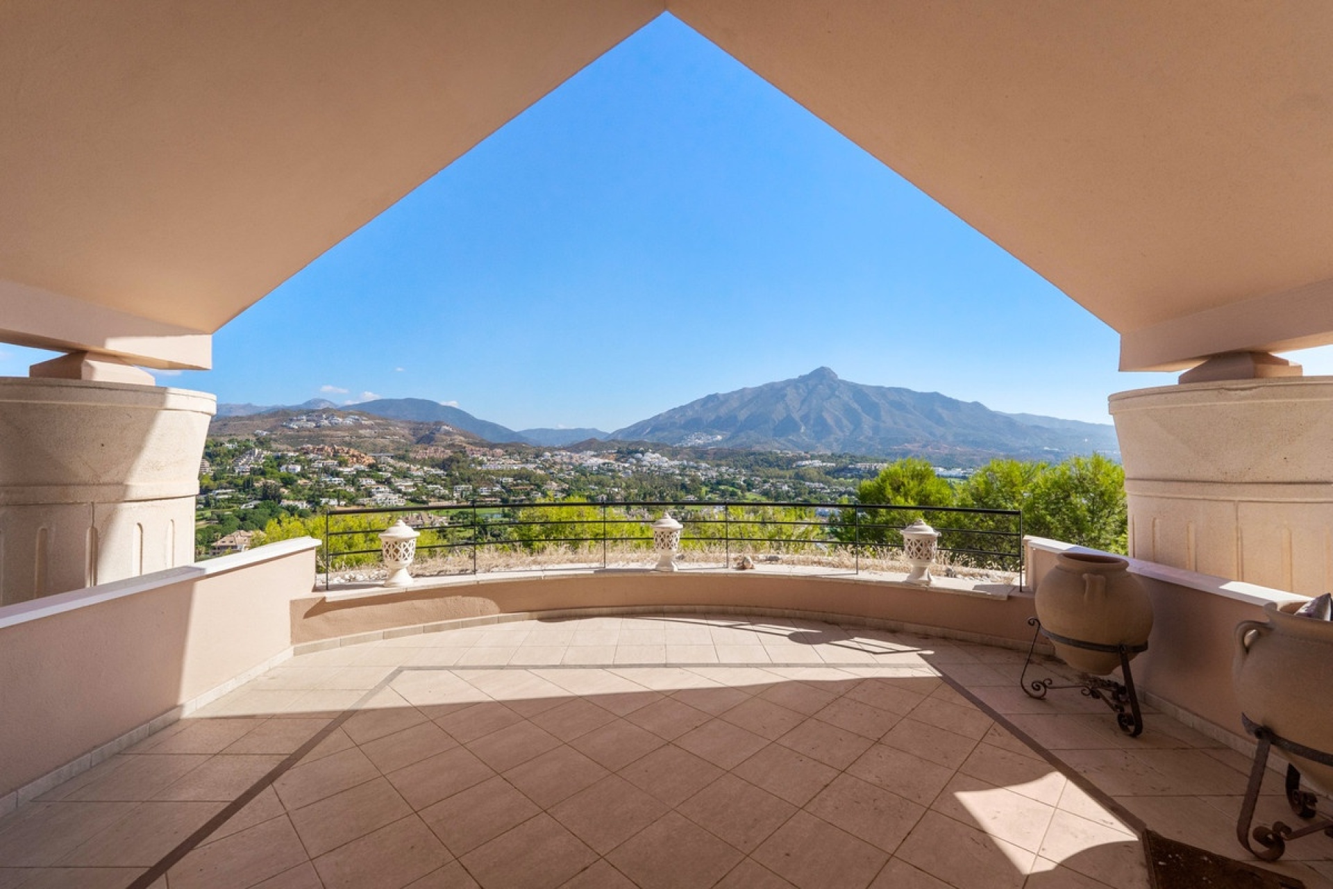 Wiederverkauf - apartment - Marbella - Nueva Andalucía