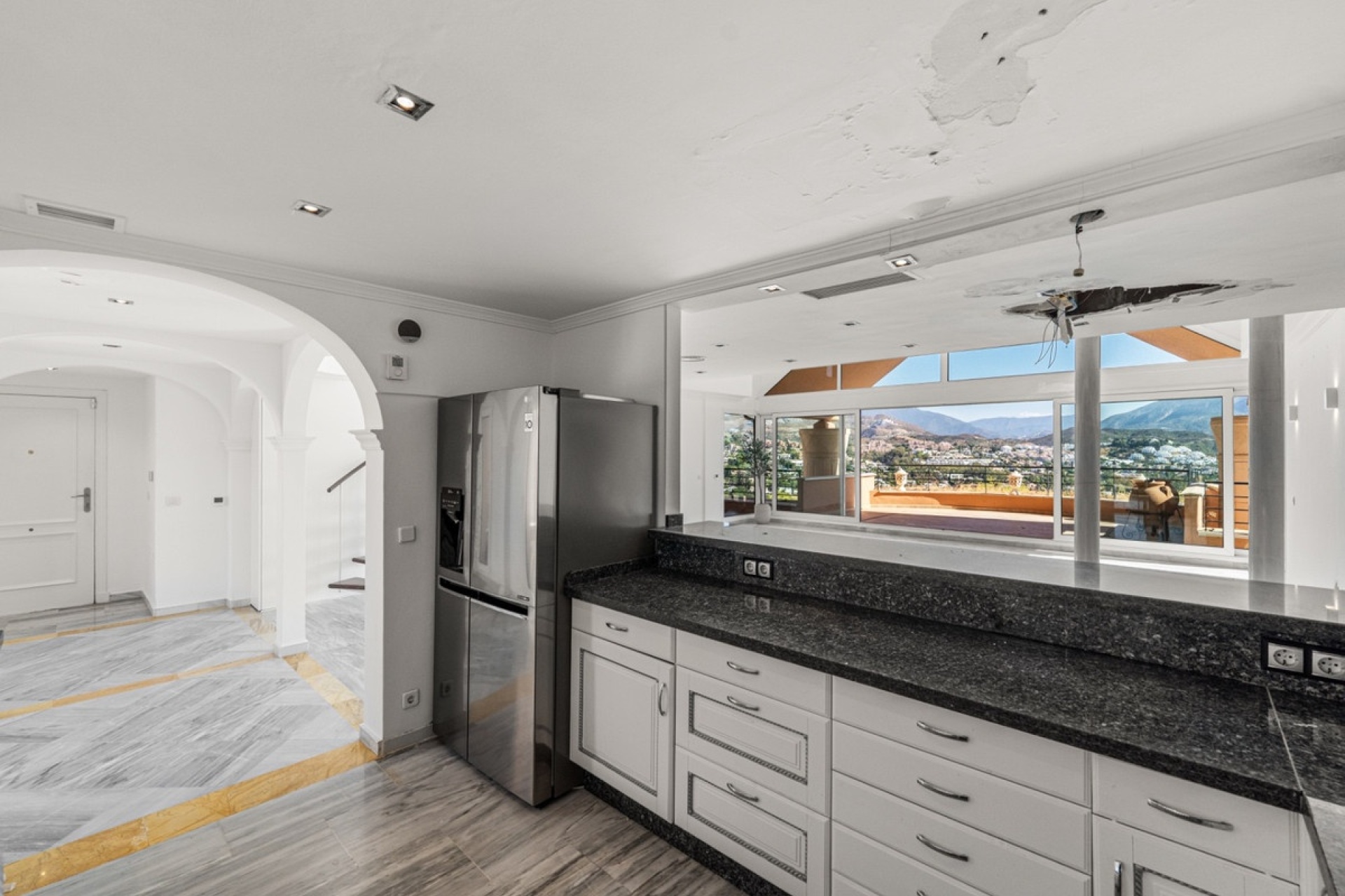 Wiederverkauf - apartment - Marbella - Nueva Andalucía