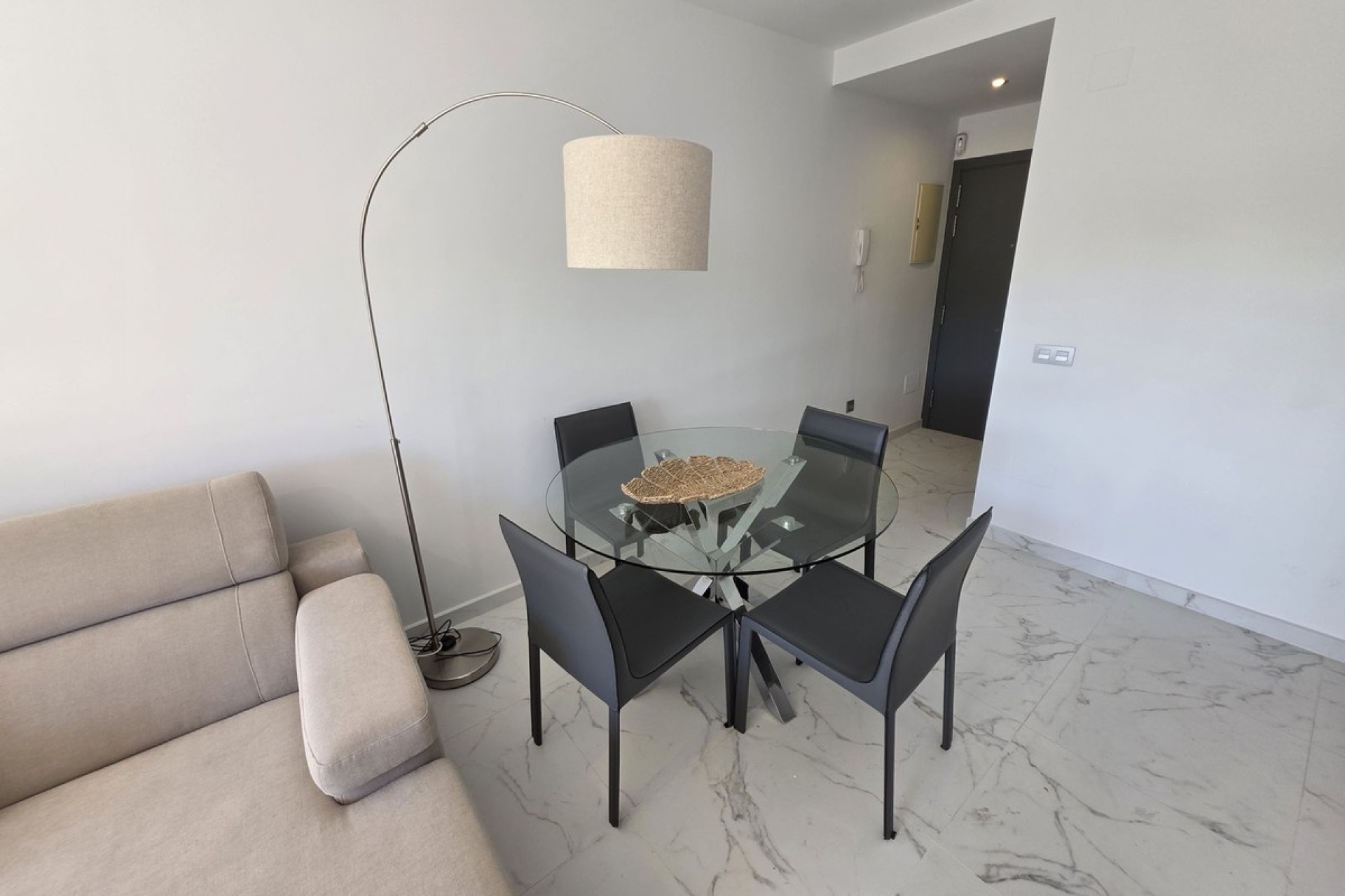 Wiederverkauf - apartment - Marbella - Nueva Andalucía