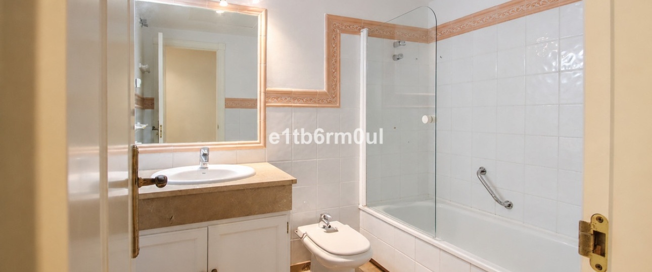 Wiederverkauf - apartment - Marbella - Nueva Andalucía