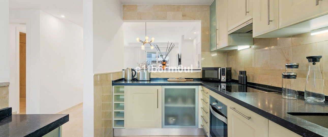 Wiederverkauf - apartment - Marbella - Nueva Andalucía