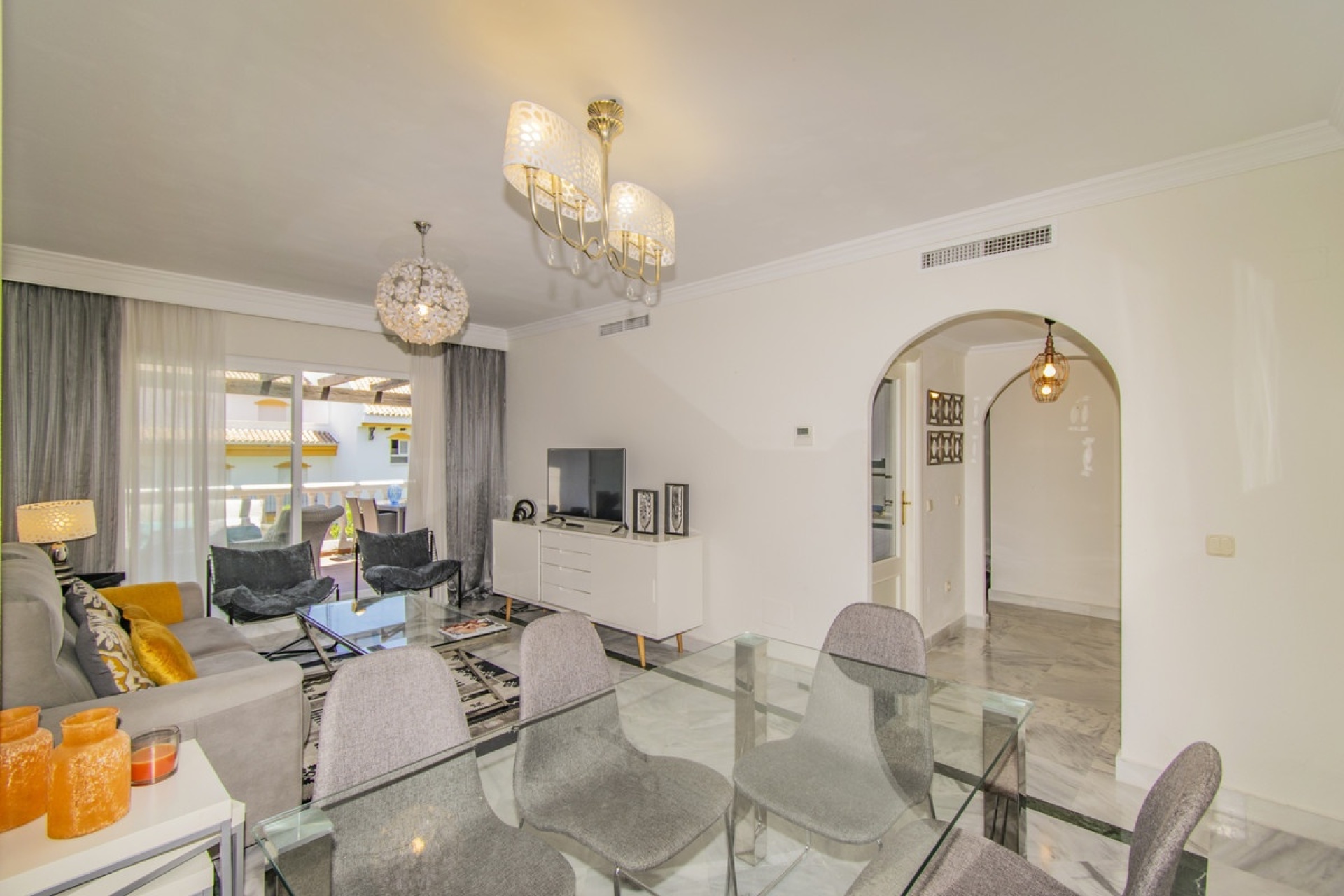 Wiederverkauf - apartment - Marbella - Nueva Andalucía