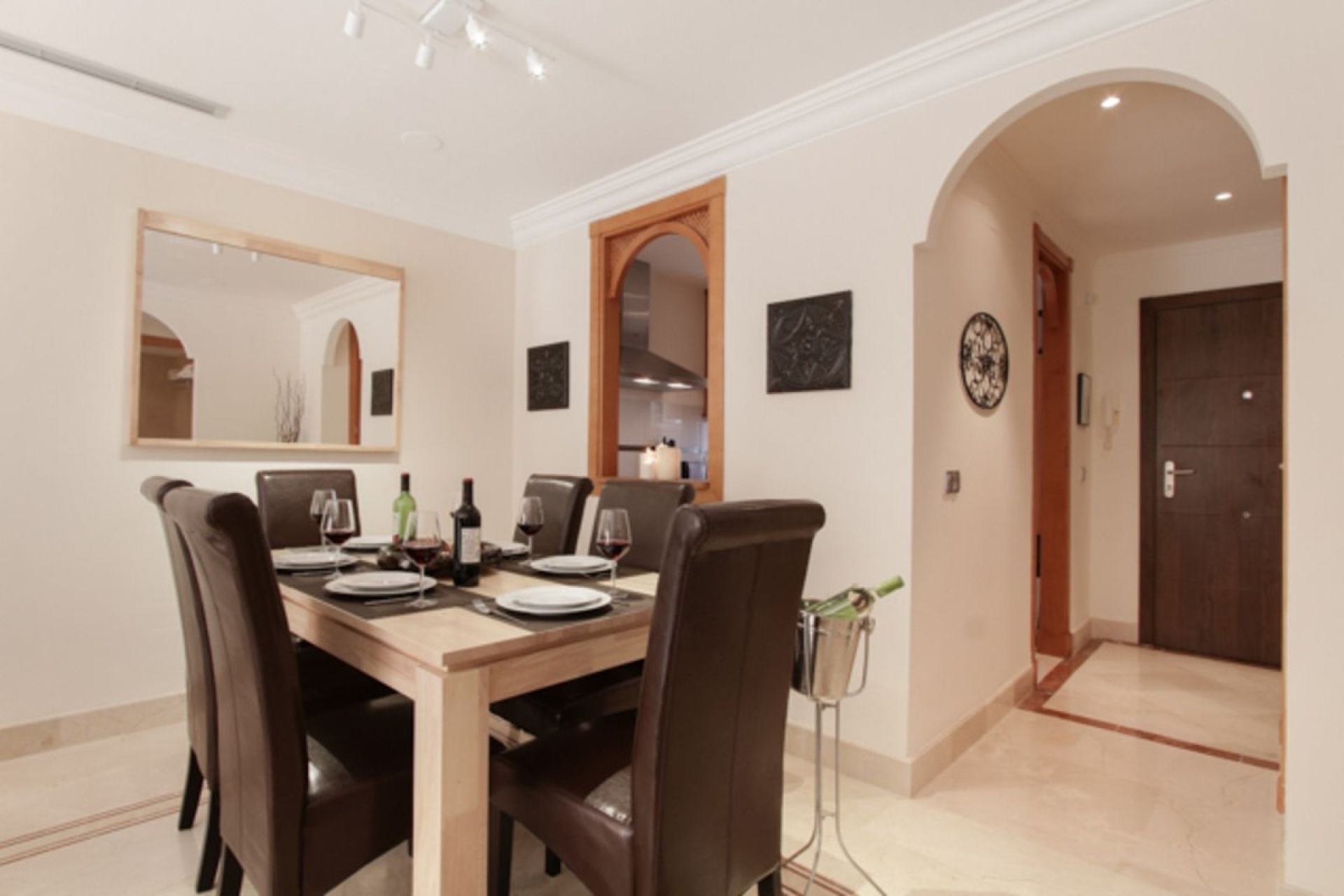 Wiederverkauf - apartment - Marbella - Nueva Andalucía